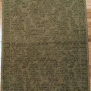 Primark Green Textured Bath Mat